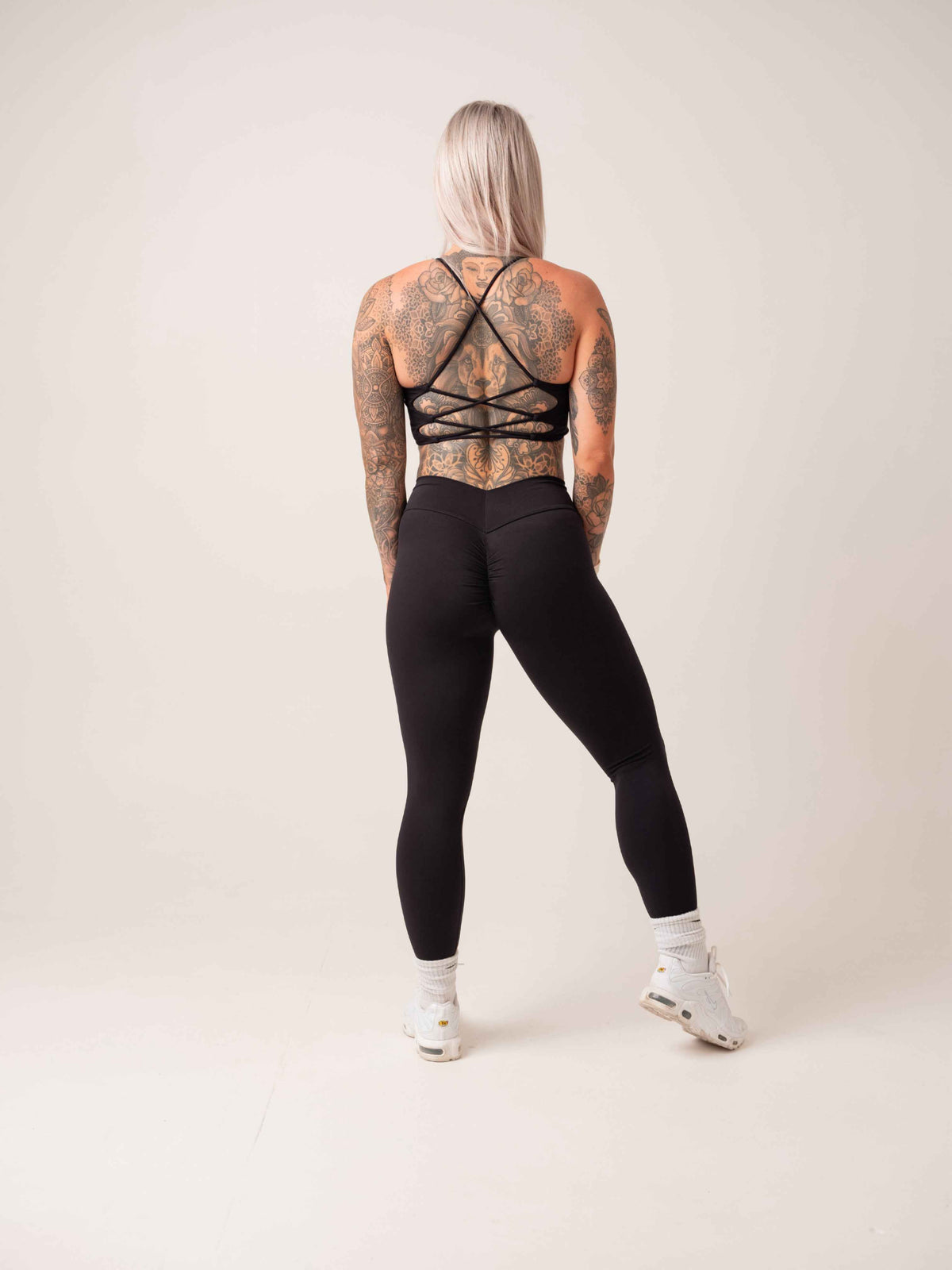 Statement Crop - Black