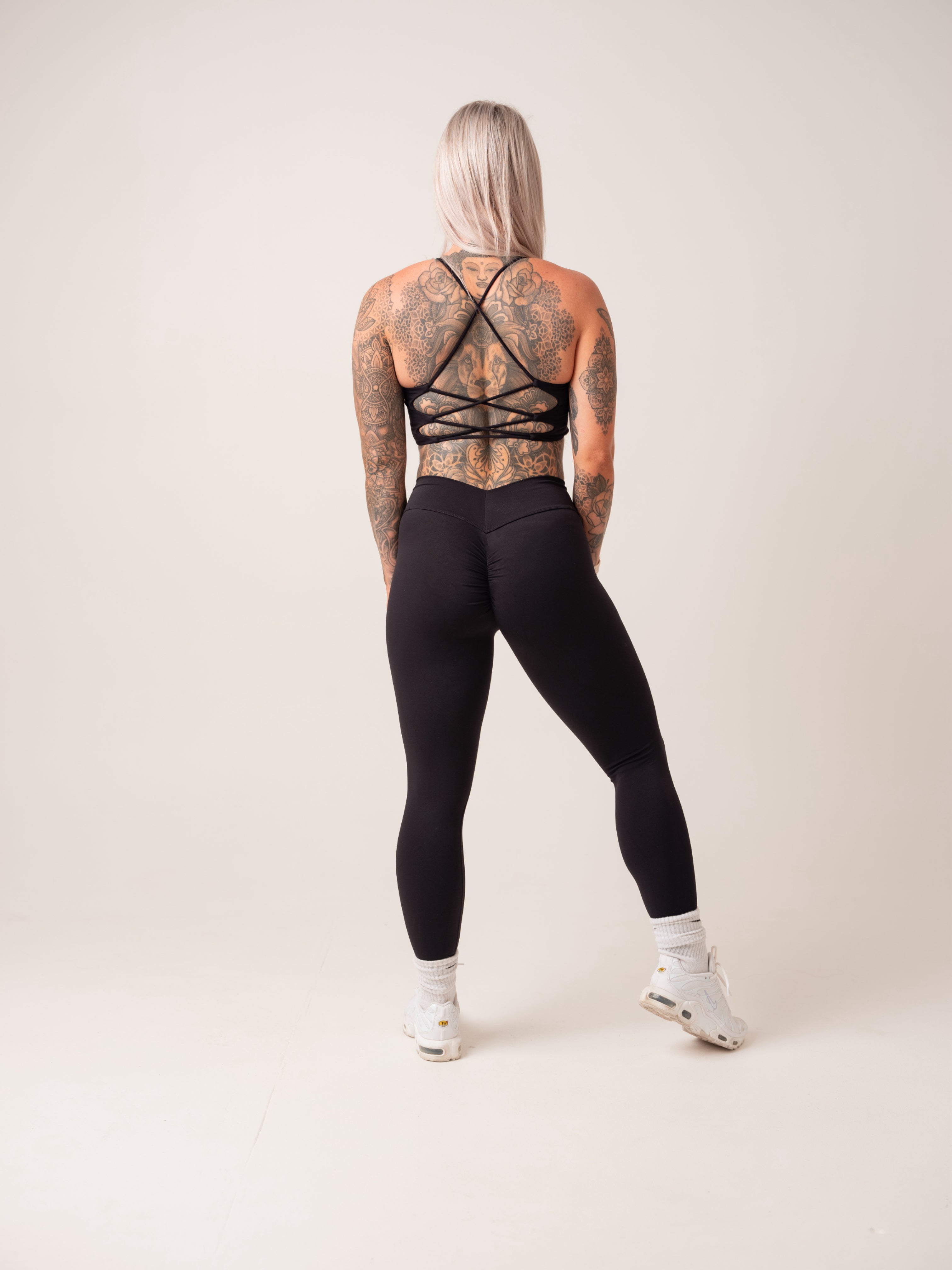 V Shape Tights - Black