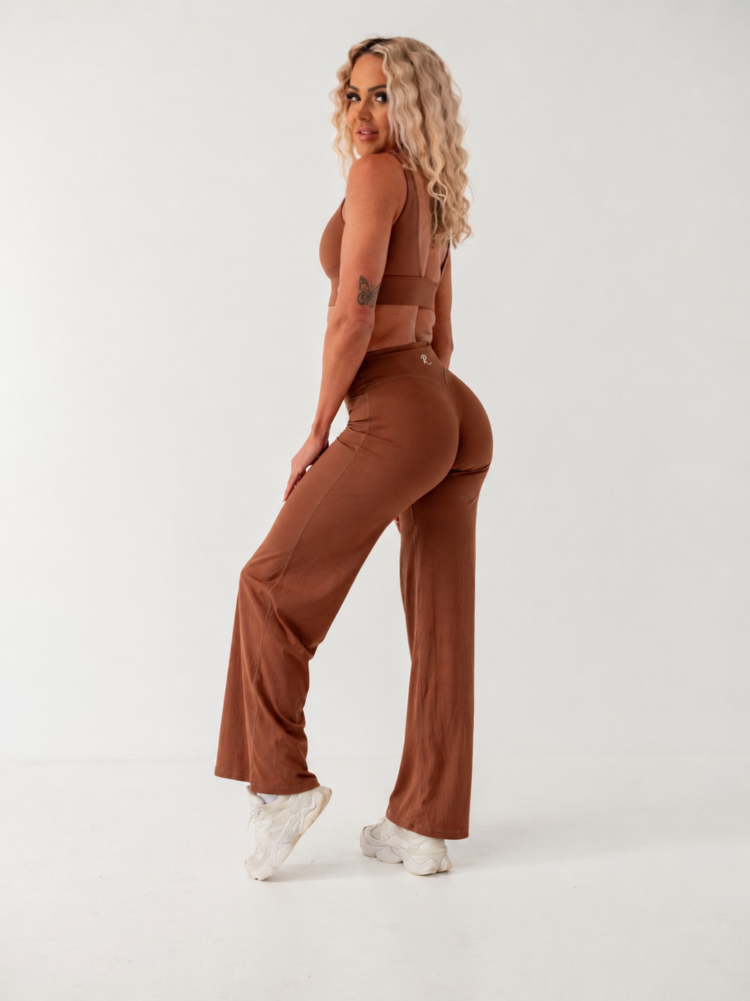 Essential Wide-Leg Tights - Chestnut