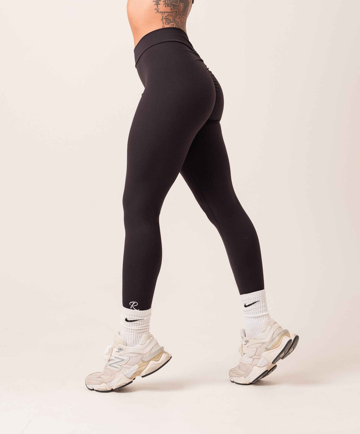 Contour Tights - Black