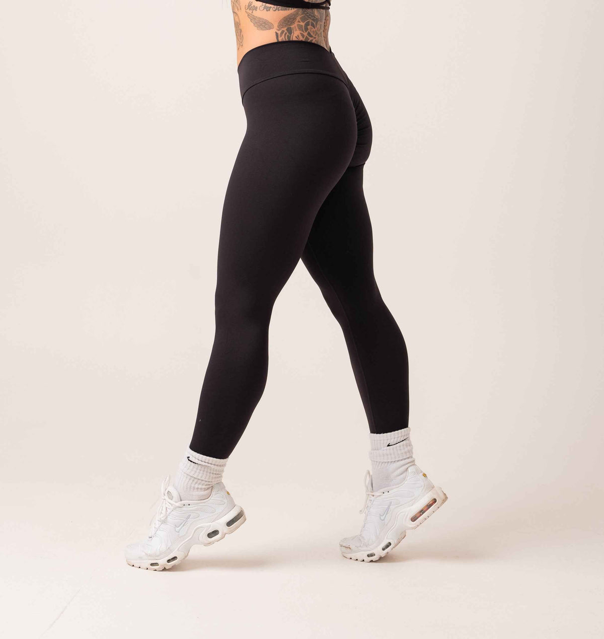 V Shape Tights - Black