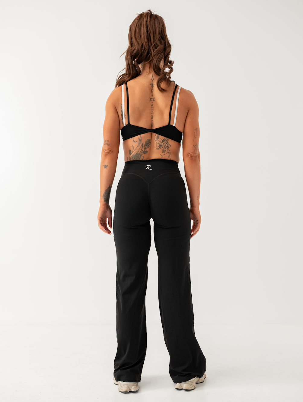 Two-Tone Crop - Black