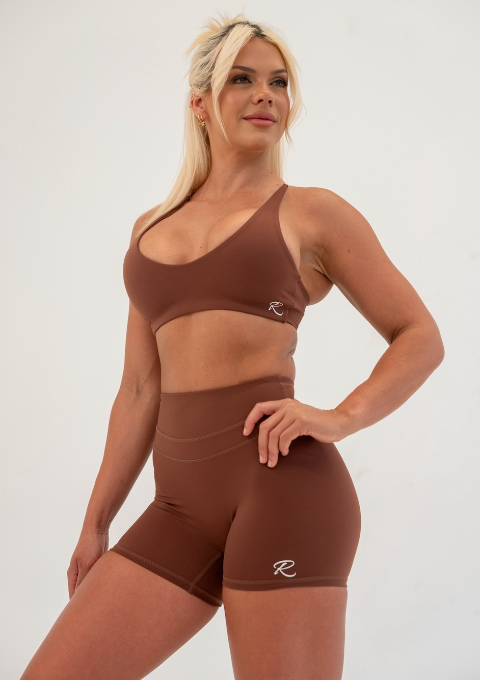 Perform Shorts - Chocolate