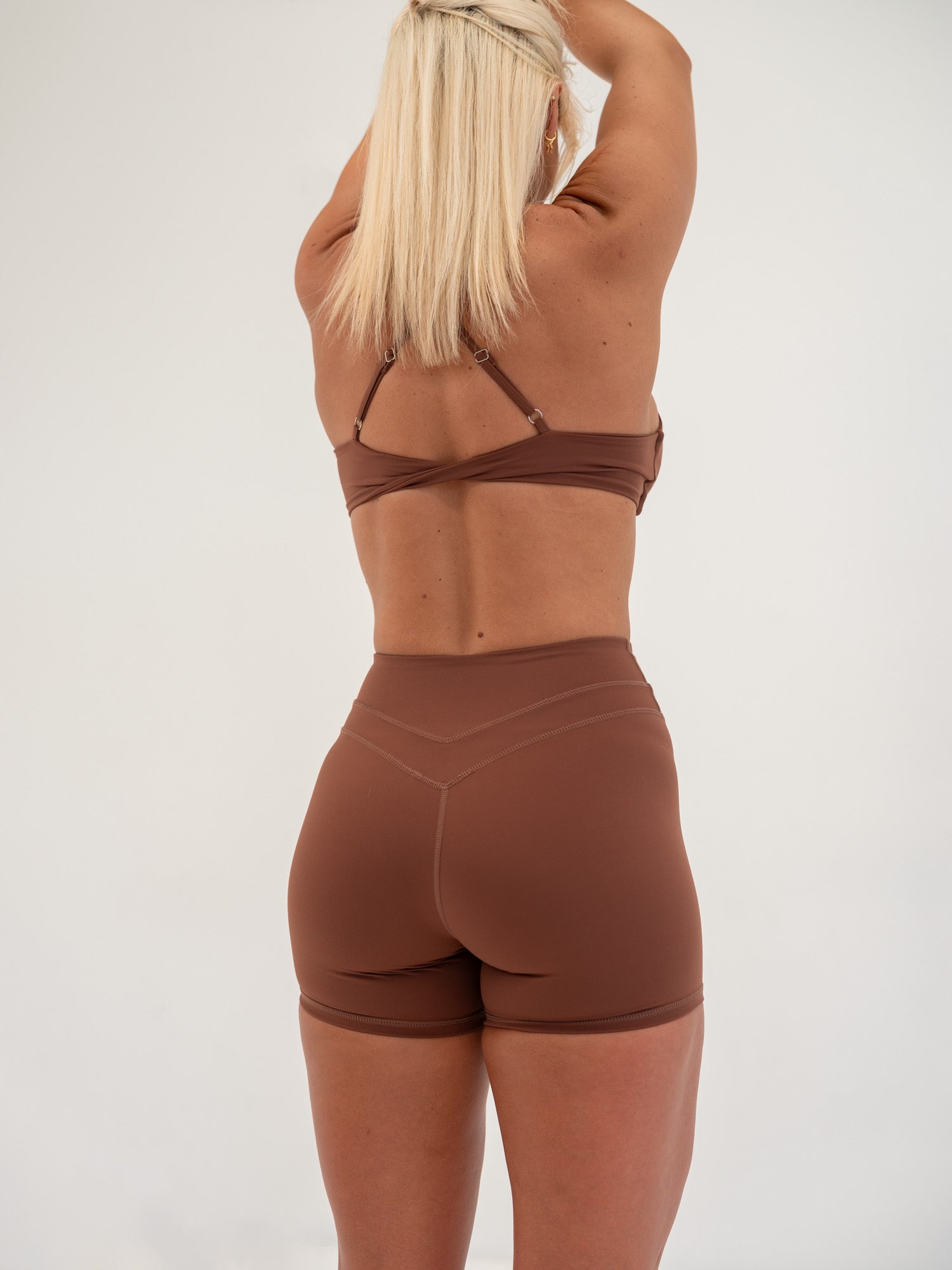 Perform Crop - Chocolate