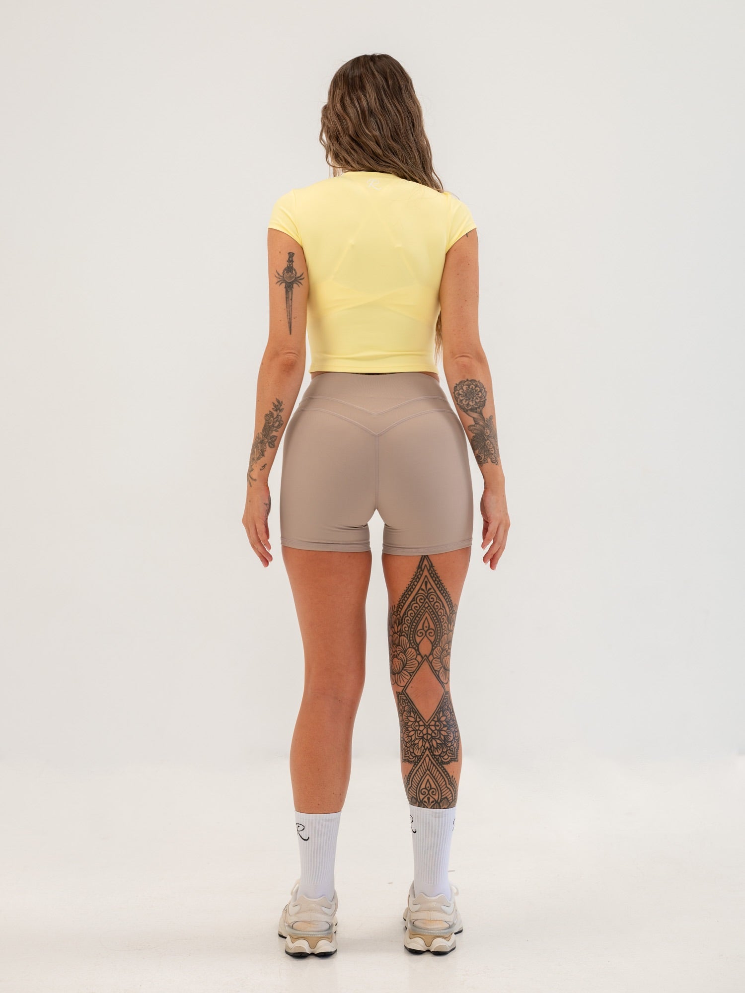 Perform Cropped Tee - Yellow