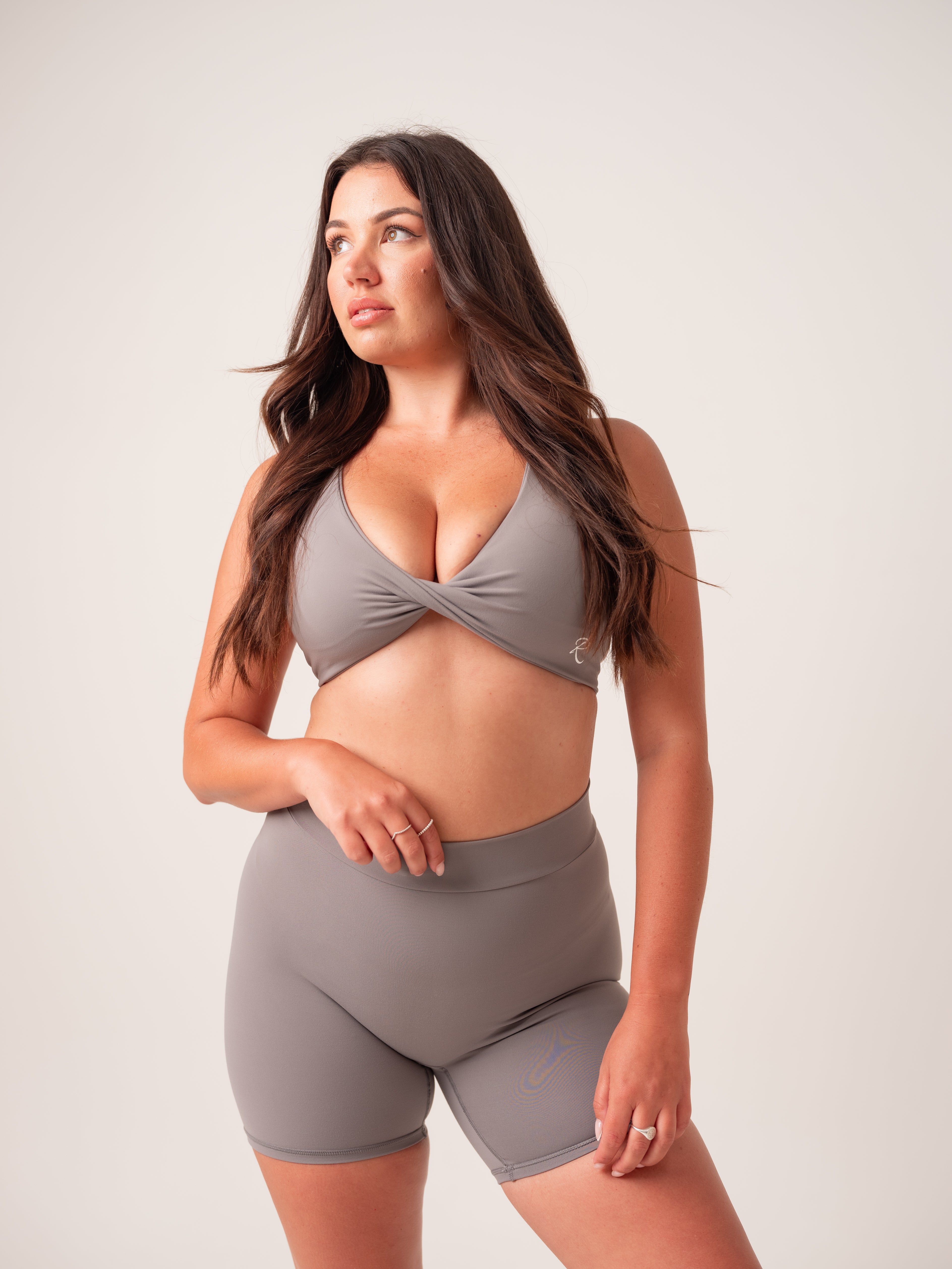 Contour Shorts - Grey